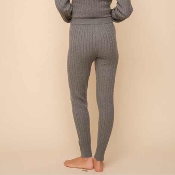 🆕Sweater Knit Pant Leggings Only Charcoal Gray S, M & L Available - Picture 4 of 4